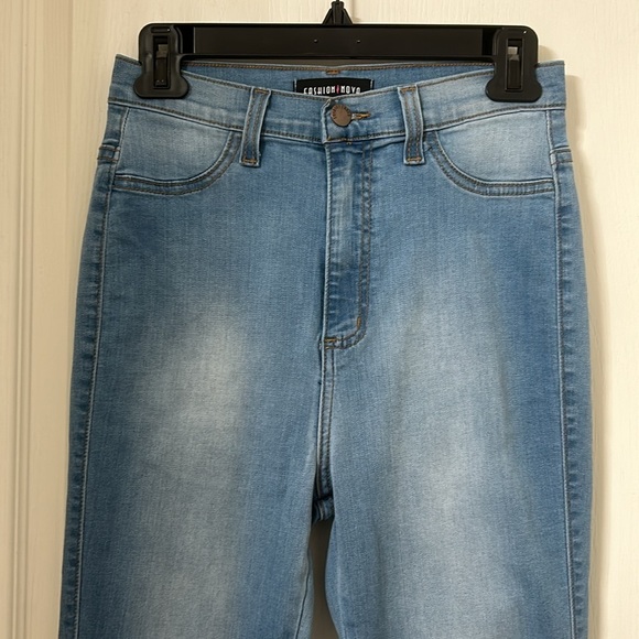 Fashion Nova Lt Blue Skinny Sz 11(W29) - Picture 11 of 13